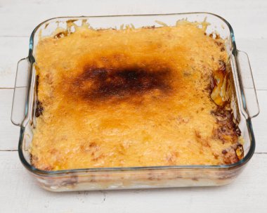 Pişmiş lazanya üst görünümü