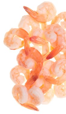 Beyaz arkaplanda izole edilmiş karidesler