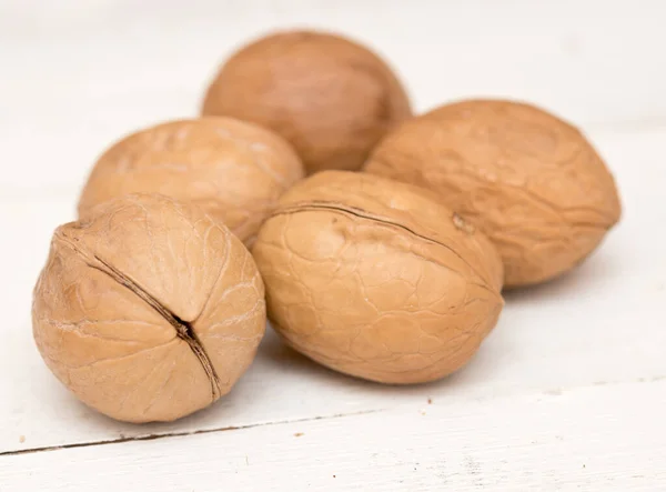 Ořechy Dřevěném Pozadí — Stock fotografie