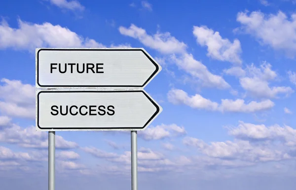 Znak drogowy do przyszłości i sukces — Zdjęcie stockowe
