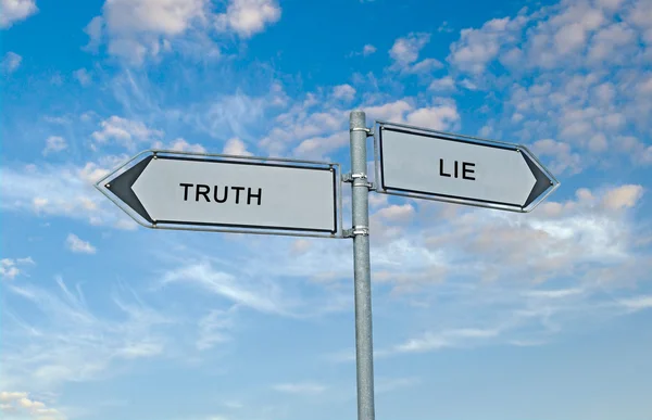 Signst droga do trutch i kłamstwo — Zdjęcie stockowe