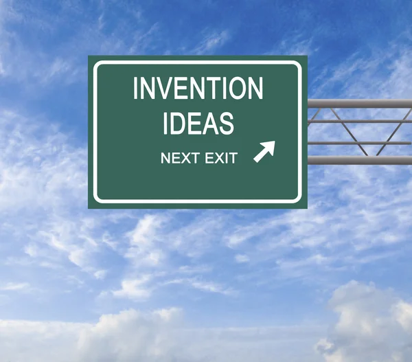 Verkeersbord aan uitvinding idee — Stockfoto