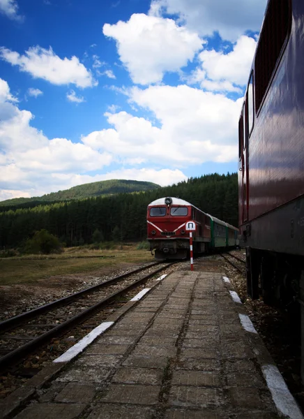 Dos trenes en bulgaria — Foto de Stock