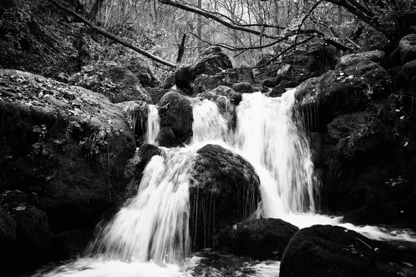 BW watterfall — Stockfoto