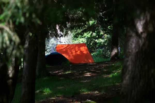 Camping tält — Stockfoto