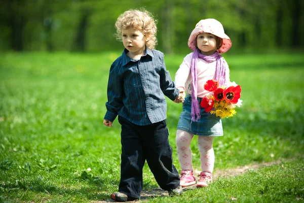 Datum im Park — Stockfoto