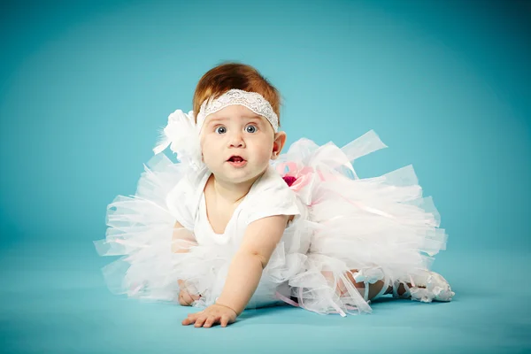 Schattige kleine ballerina — Stockfoto