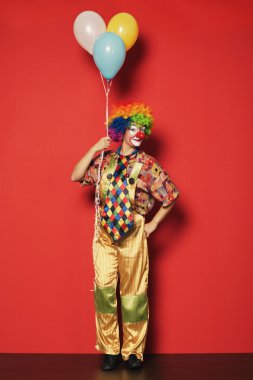 komik palyaço balon