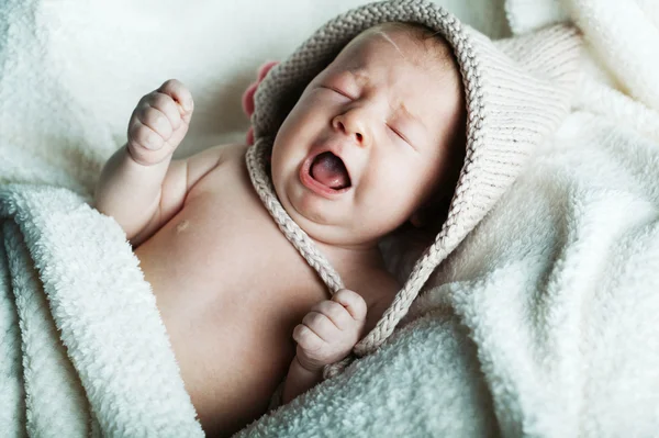 Piccolo bambino dormiglione divertente — Foto Stock