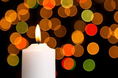 mum ışığı beyaz bokeh noktalar ile