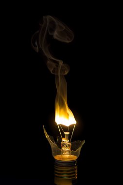 alev ile kırık ampul burn