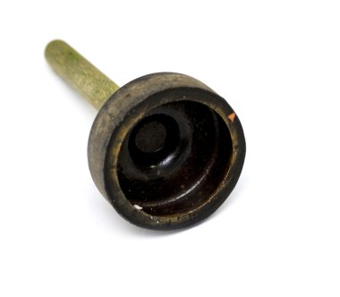 mükemmel tuvalet pompası üzerinde beyaz izole