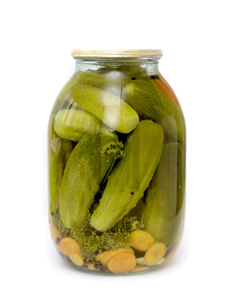 Банка маринованных огурцов
