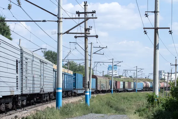 Tren de mercancías — Foto de Stock