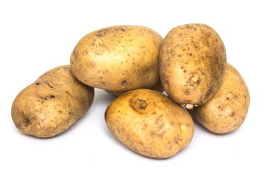 Çiğ patates.