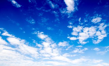 Mavi Gökyüzü Bulutları