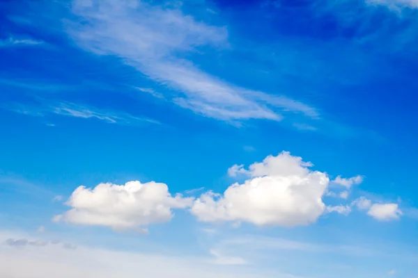 Blå himmel Moln — Stockfoto