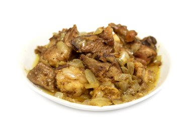 kızarmış tavuk soğan ile