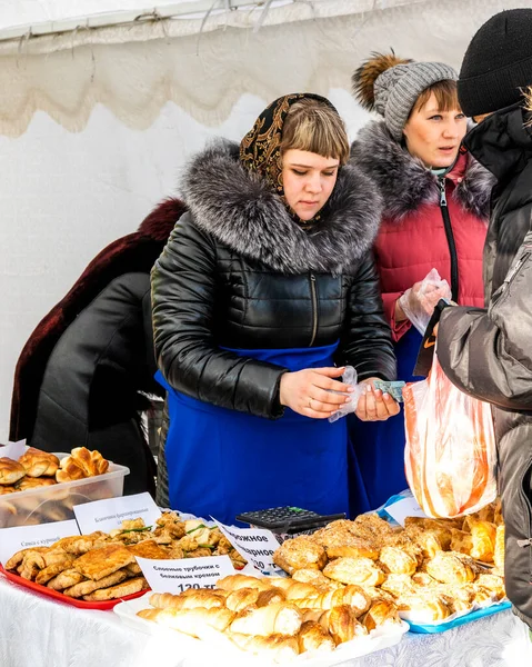 Petropavlovsk Kazajstán Marzo 2021 Comida Calle Maslenitsa Vacaciones Kazajstán — Foto de Stock