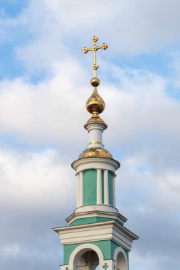 Moskova, Rusya - 24 Aralık 2021: Ortodoks Hıristiyan kiliseleri, Rusya. Doğal manzara..