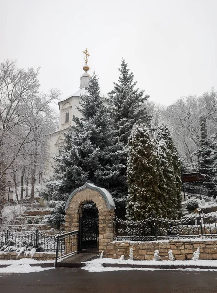 Lipetsk Russland Dezember 2021 Winterlandschaft Tempelbau Schnee — Stockfoto