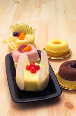 taze berry meyve pasta