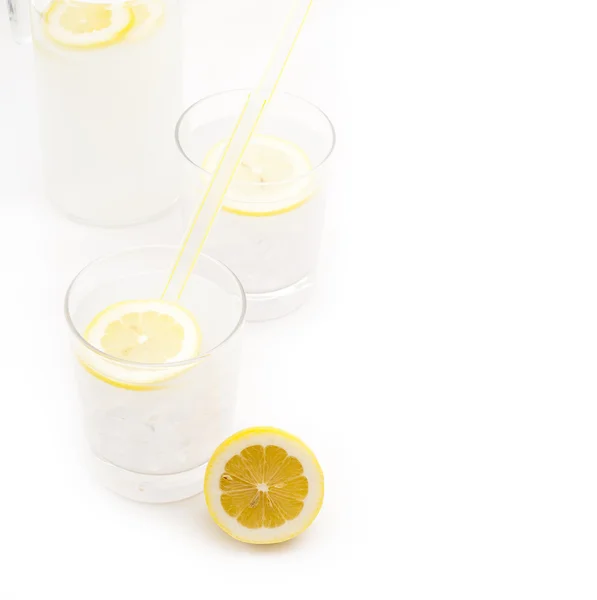 Taze limonata içmek — Stok fotoğraf