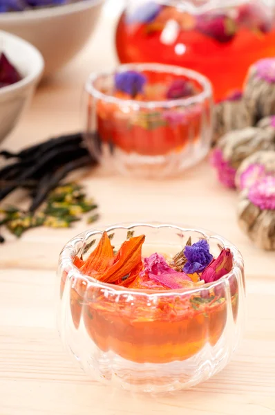 Herbal natural floral tea infusion with dry flowers — Stock Photo, Image