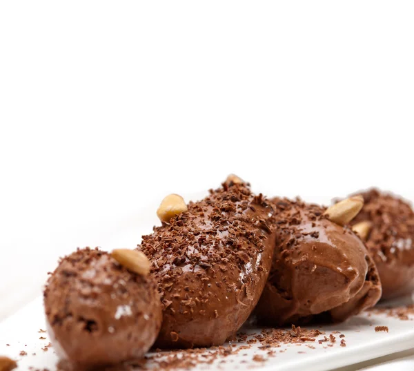 Mousse al cioccolato quenelle dessert — Foto Stock