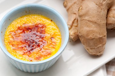taze zencefil Creme brulee tatlısı