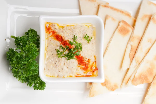 Moutabal baba ghanoush berenjena inmersión — Foto de Stock