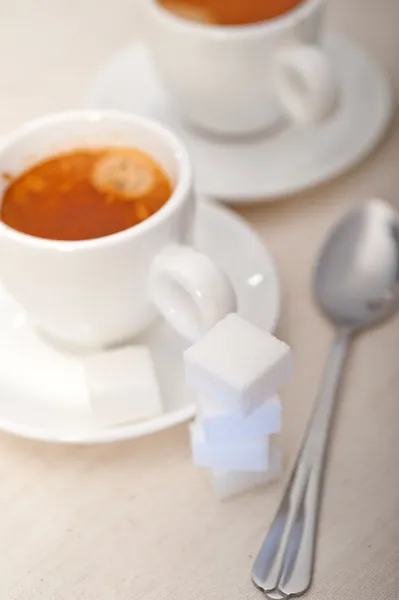 Italiensk espresso kaffe och socker kuber — Stockfoto