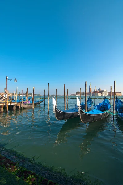 Venezia Italia suggestiva veduta delle gondole — Foto Stock