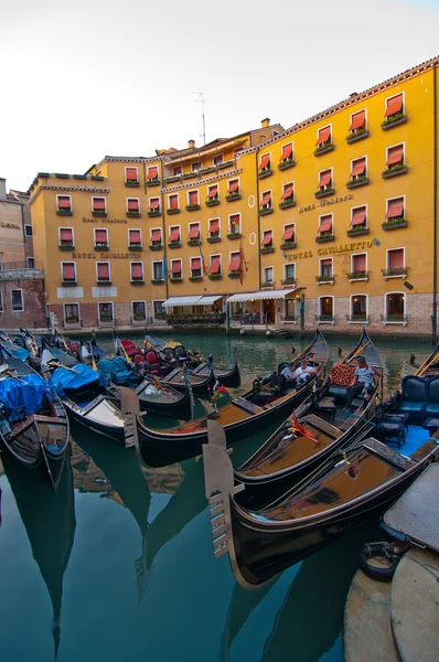 Venise Italie Gondoles sur le canal — Photo
