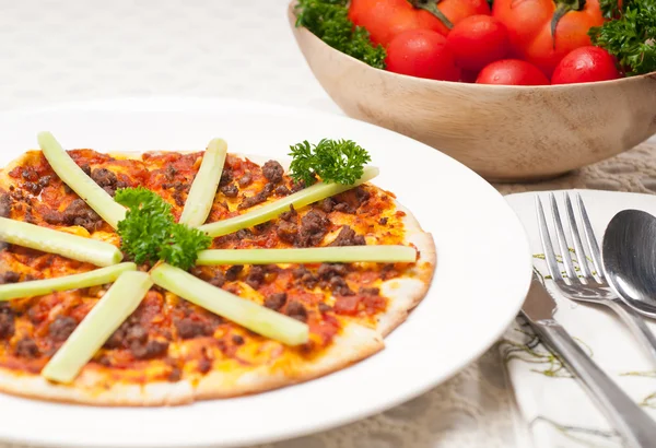 Turkish beef pizza with cucumber on top — Stock Photo, Image