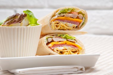 Club sandviç pide ekmek rulo