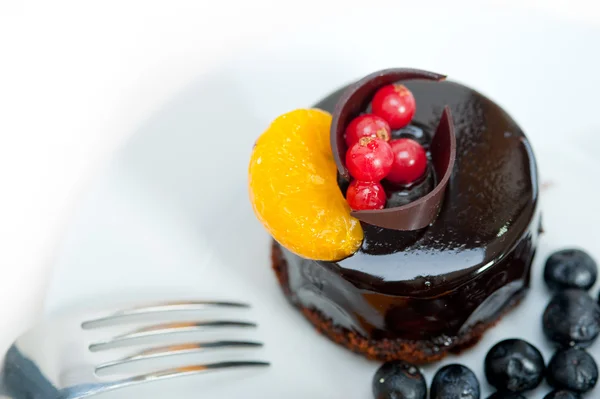 チョコレートとフルーツケーキ — ストック写真