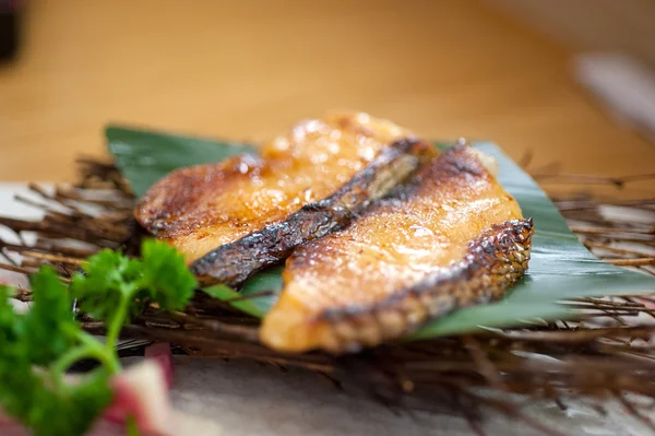 Japán stílusú teppanyaki sült hal tőkehal — Stock Fotó