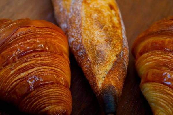 Croissants Frescos Franceses Tradición Baguette Artesanal — Foto de Stock