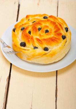 taze ev pişmiş yaban mersini ekmek pasta tatlı yüzünden Beyaz ahşap masa
