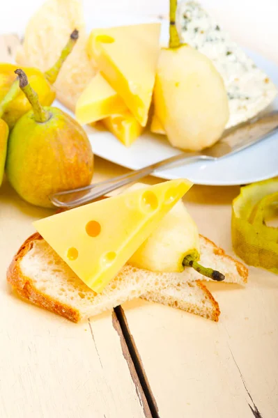 Selection Cheese Fresh Pears Appetizer Snack — Stock Photo, Image