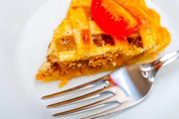 Fresh Baked Home Made Beef Pie Macro Closeup — Stock Photo, Image