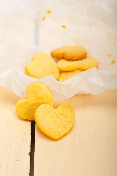 Fresh Baked Heart Shaped Shortbread Valentine Day Cookies Paper Wrap — Stock Photo, Image