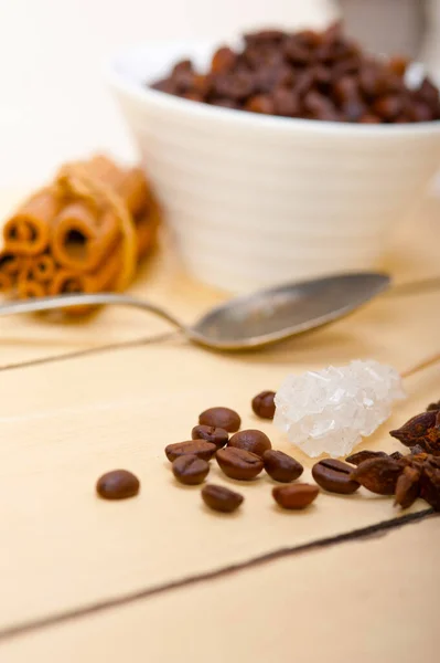 Espresso Kaffee Über Weißem Holz Rustikalen Tisch Mit Zucker Und — Stockfoto