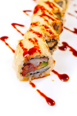 Makro closeup taze suşi seçim kombinasyon ürün çeşitliliği seçimi 