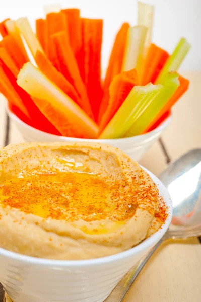 Čerstvé Hummus Dip Syrovou Mrkví Celer Arabský Střední Východ Zdravé — Stock fotografie