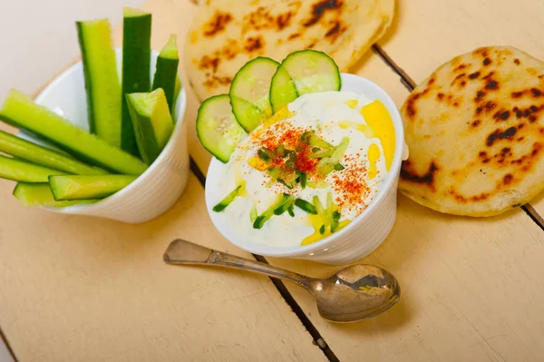 Ensalada Árabe Yogur Cabra Pepino Oriente Medio — Foto de Stock