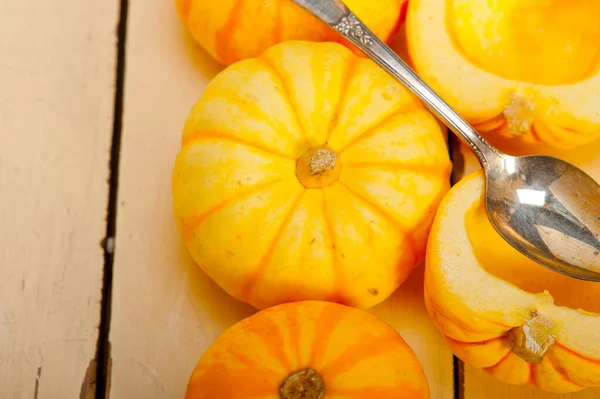 Bunch Fresh Yellow Pumpkins Just Collected Garden — Stock Photo, Image