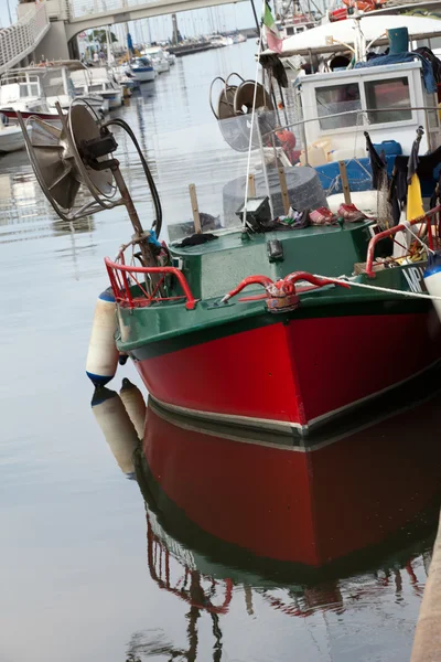 釣りボート — ストック写真