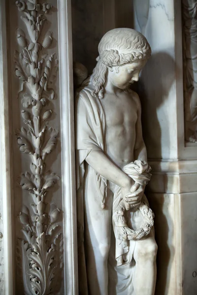 Florence - Basilica of Santa Croce interior — Stock Photo, Image